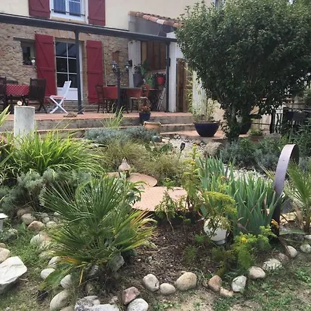 Les Treillettes Holiday home