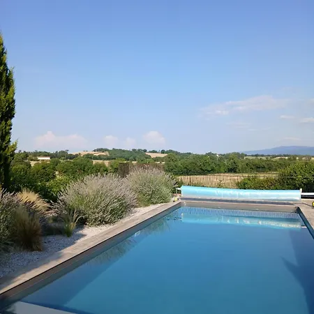 Les Treillettes Holiday home *