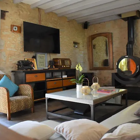 Holiday home Les Treillettes